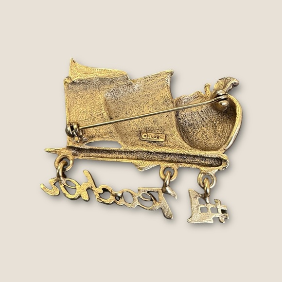 Vintage AJC Teacher and Apple Brooch - Picture 3 of 3